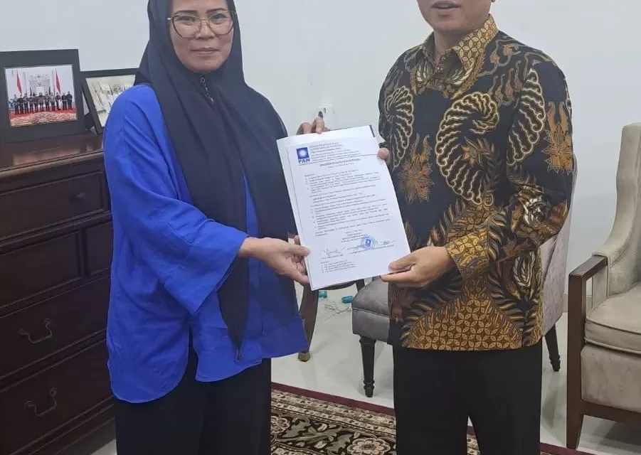 Berita Riaupos: Resmi, DPP PAN Usung Ade Hartati untuk Pilkada Pekanbaru